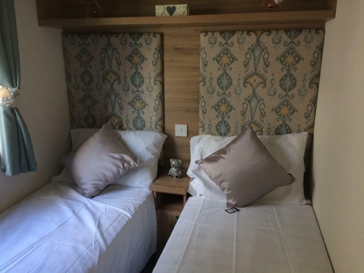 Hastings Holiday Home At Fairlight Lodge Beauport Holiday Park St Leonards-on-Sea 外观 照片