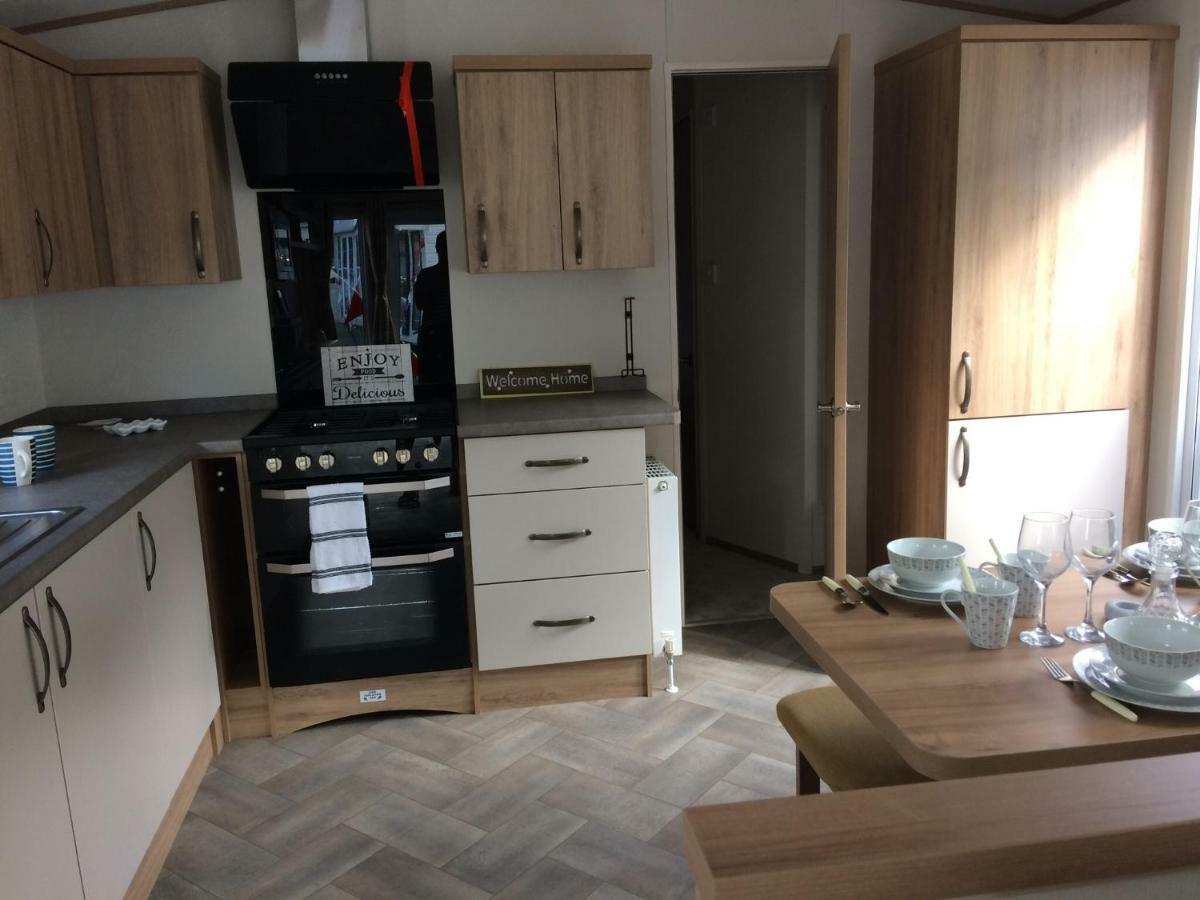 Hastings Holiday Home At Fairlight Lodge Beauport Holiday Park St Leonards-on-Sea 外观 照片
